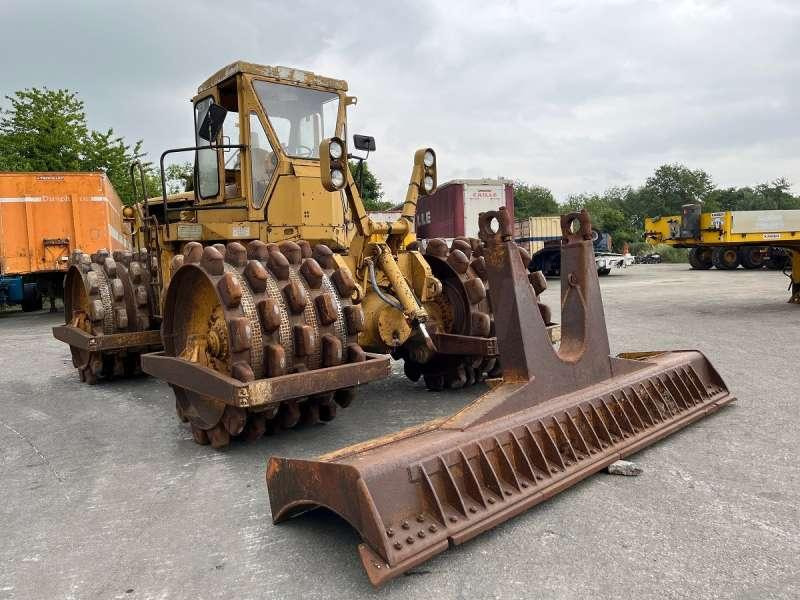 Tihendaja Caterpillar 825 + porte engins: pilt 8