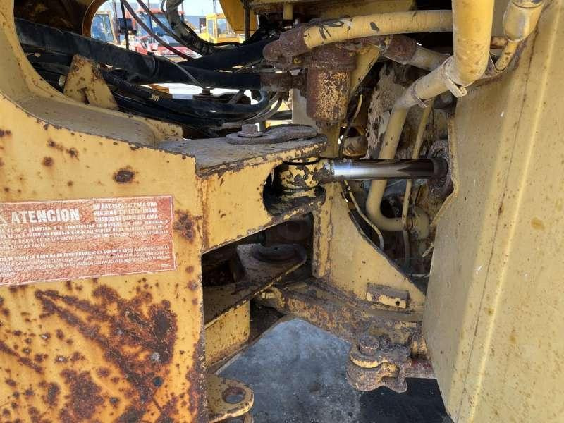 Rataslaadur Caterpillar 950B: pilt 24
