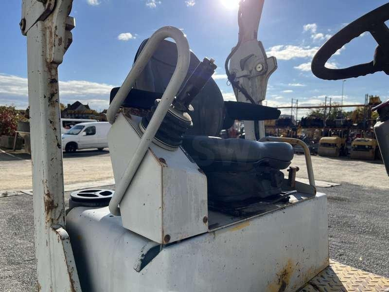 Teerull Caterpillar CB225E: pilt 35