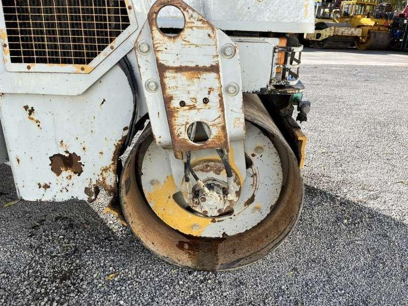 Teerull Caterpillar CB225E: pilt 15