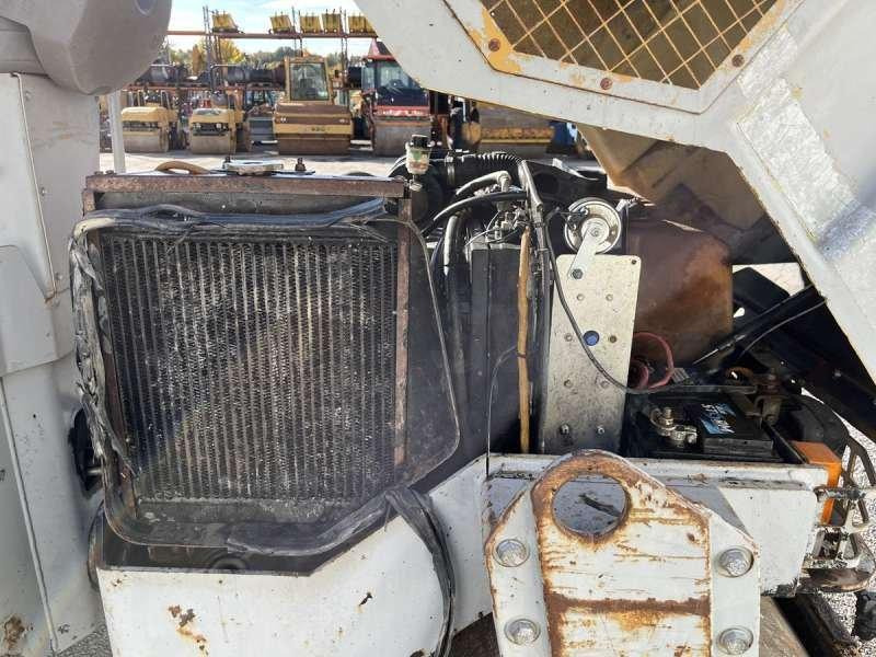 Teerull Caterpillar CB225E: pilt 28