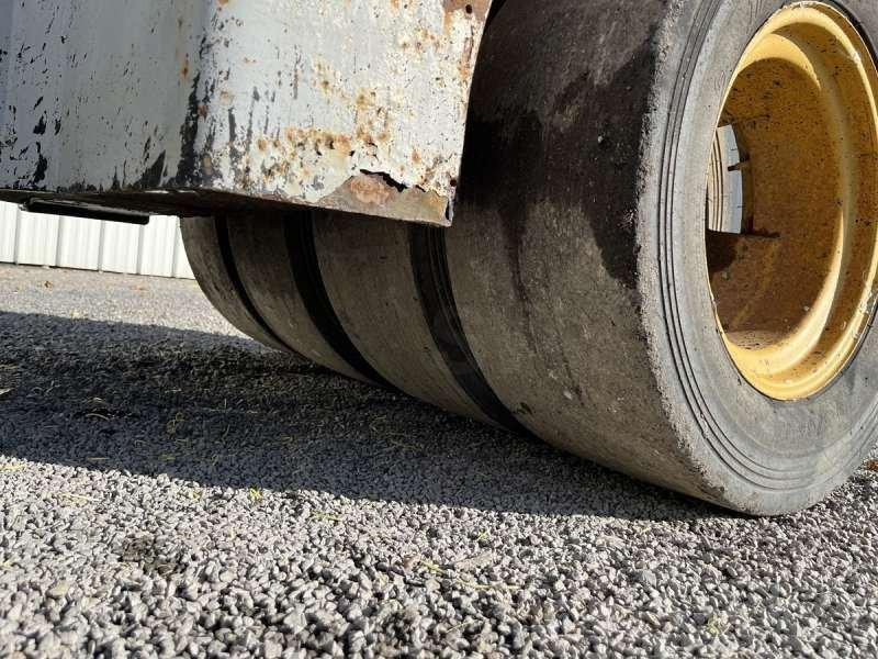 Teerull Caterpillar CB225E: pilt 24