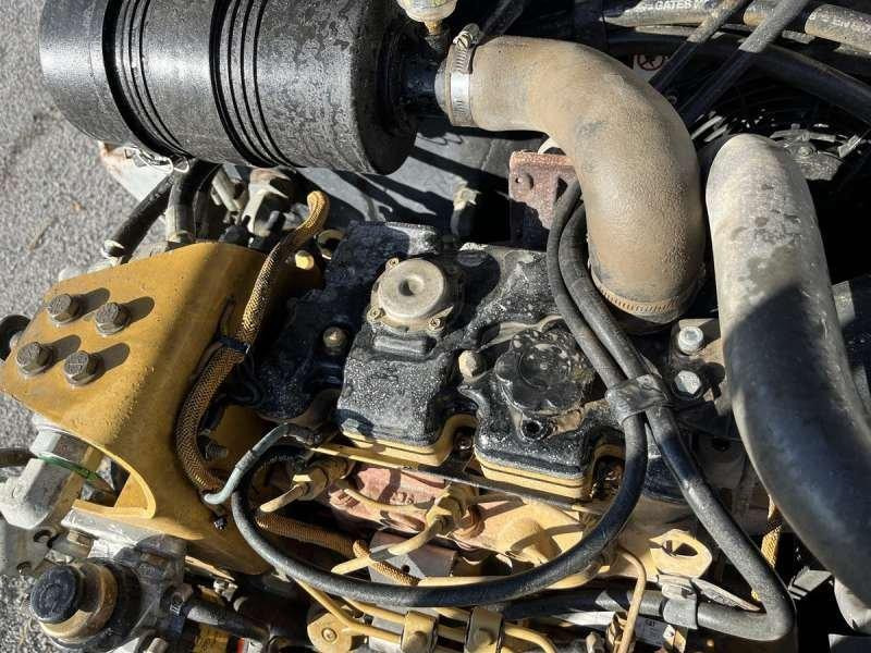 Teerull Caterpillar CB225E: pilt 31