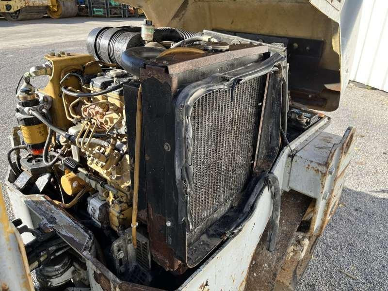 Teerull Caterpillar CB225E: pilt 29