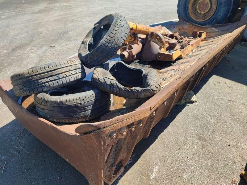 Buldooser Caterpillar D8K + Porte Engins: pilt 24