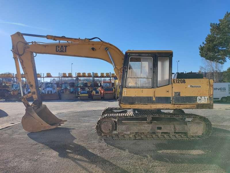 Caterpillar E120B - Lintekskavaator: pilt 4 Caterpillar E120B - Lintekskavaator: pilt 4