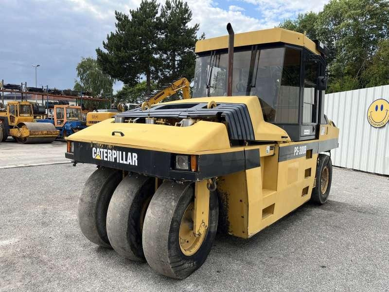 Caterpillar PS300B - Pneumaatiline teerull: pilt 2 Caterpillar PS300B - Pneumaatiline teerull: pilt 2