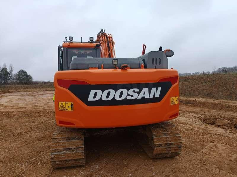 Doosan DX140LC-5 - Lintekskavaator: pilt 5 Doosan DX140LC-5 - Lintekskavaator: pilt 5