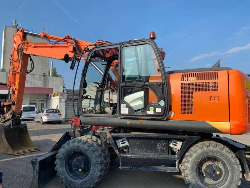 Hitachi ZX170W-5B - Ratastel ekskavaator: pilt 1 Hitachi ZX170W-5B - Ratastel ekskavaator: pilt 1