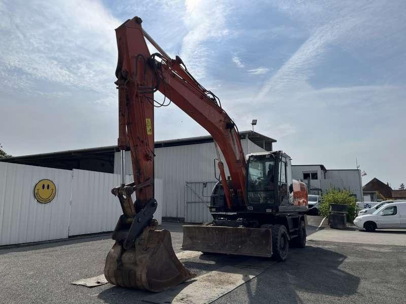 Hitachi ZX210W-3 - Ratastel ekskavaator: pilt 2 Hitachi ZX210W-3 - Ratastel ekskavaator: pilt 2
