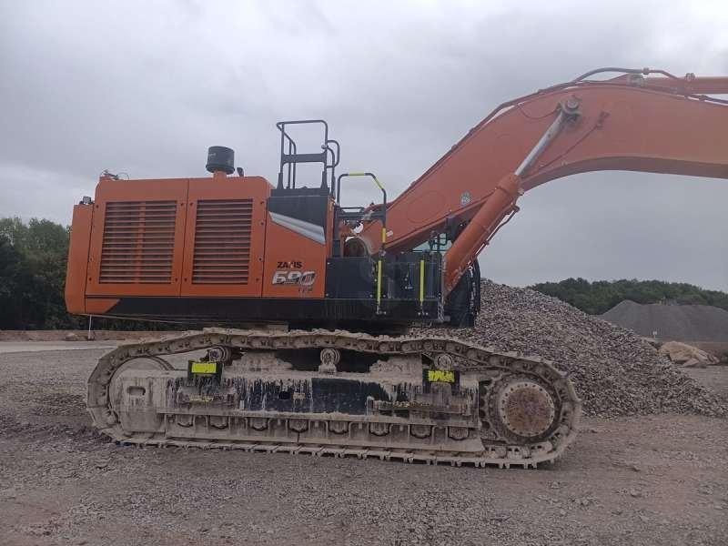 Hitachi ZX690LCR-7 - Lintekskavaator: pilt 1 Hitachi ZX690LCR-7 - Lintekskavaator: pilt 1