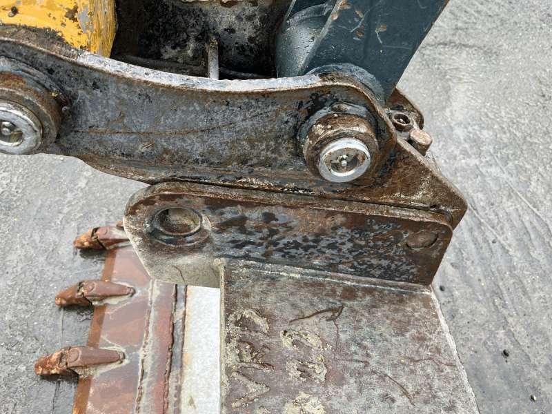 Ratastel ekskavaator Hyundai ROBEX 55W-9 / R55W-9: pilt 14