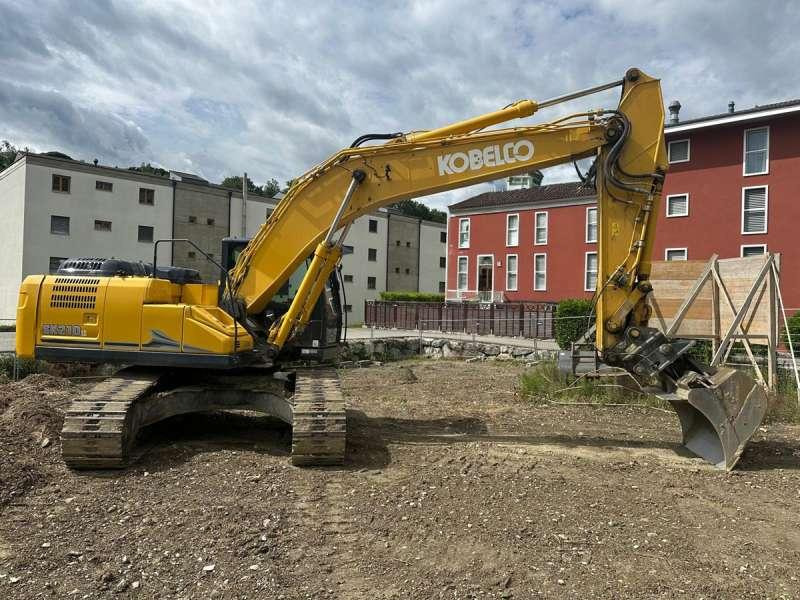 Kobelco SK210LC-11 - Lintekskavaator: pilt 2 Kobelco SK210LC-11 - Lintekskavaator: pilt 2