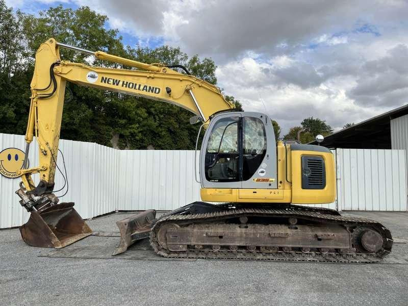 Kobelco SK235SRNLC-1ES - Lintekskavaator: pilt 3 Kobelco SK235SRNLC-1ES - Lintekskavaator: pilt 3