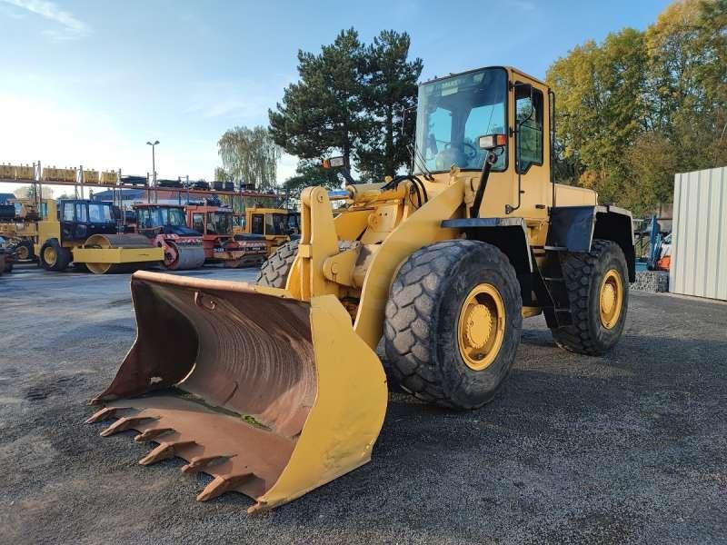 Komatsu WA270-3 - Rataslaadur: pilt 2 Komatsu WA270-3 - Rataslaadur: pilt 2