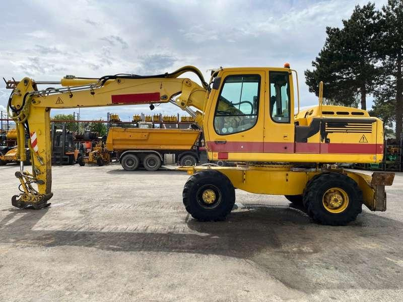 Liebherr A900 C LITRONIC - Ratastel ekskavaator: pilt 4 Liebherr A900 C LITRONIC - Ratastel ekskavaator: pilt 4