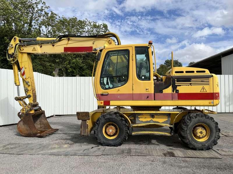 Liebherr A900C Litronic - Ratastel ekskavaator: pilt 4 Liebherr A900C Litronic - Ratastel ekskavaator: pilt 4