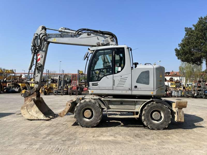 Liebherr A914 COMPACT - Ratastel ekskavaator: pilt 4 Liebherr A914 COMPACT - Ratastel ekskavaator: pilt 4