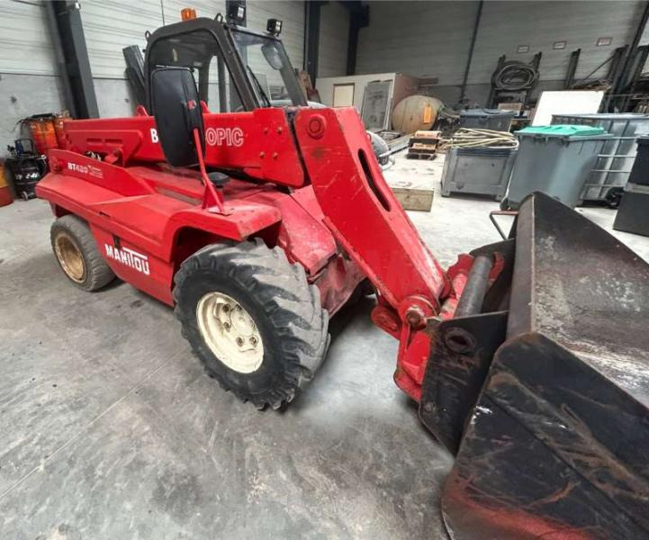 Manitou Buggiscopic BT420 - Teleskooplaadur: pilt 1 Manitou Buggiscopic BT420 - Teleskooplaadur: pilt 1