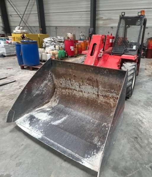 Manitou Buggiscopic BT420 - Teleskooplaadur: pilt 3 Manitou Buggiscopic BT420 - Teleskooplaadur: pilt 3