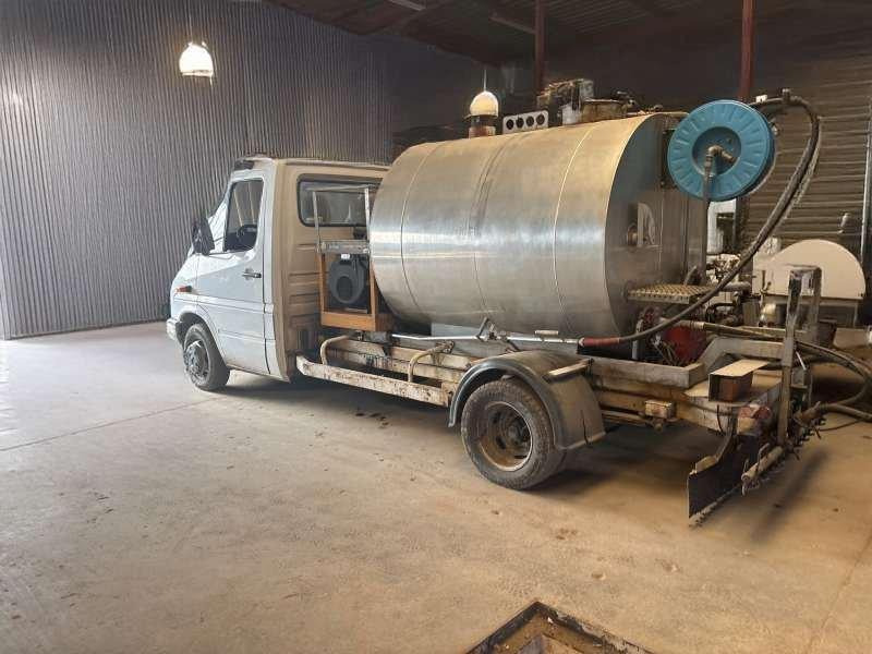 Mercedes 410 A EMULSION + TREMI GRAVILLON - Gudronaator: pilt 2 Mercedes 410 A EMULSION + TREMI GRAVILLON - Gudronaator: pilt 2