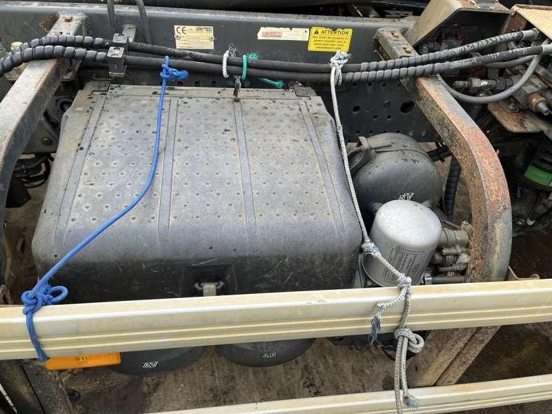 Konkstõstukiga veoauto Mercedes AXOR 1833: pilt 27