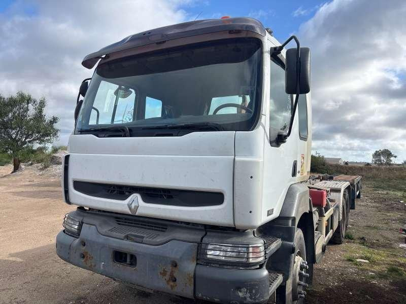 Renault Camion Ampliroll 6X4 - Konkstõstukiga veoauto: pilt 3 Renault Camion Ampliroll 6X4 - Konkstõstukiga veoauto: pilt 3