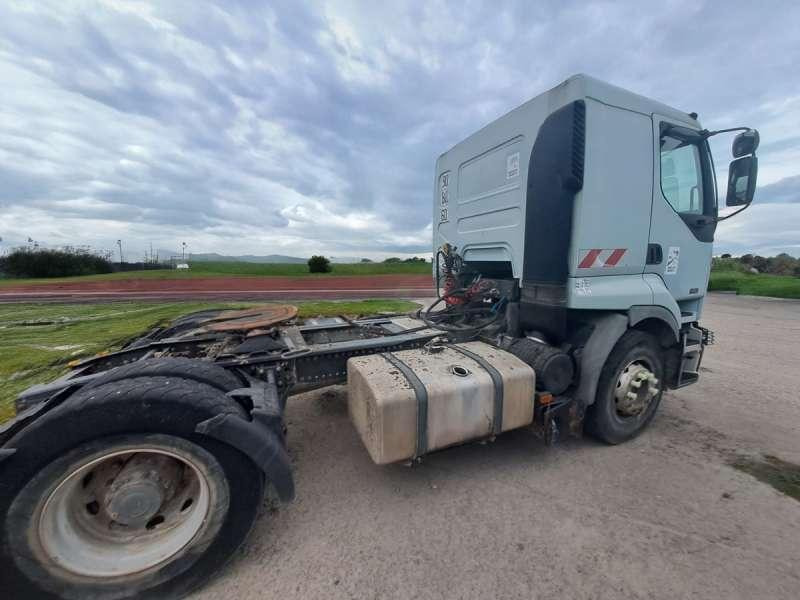 Renault PREMIUM 420.19 DCI 4X2 - Sadulveok: pilt 2 Renault PREMIUM 420.19 DCI 4X2 - Sadulveok: pilt 2