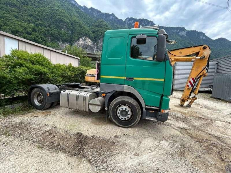 Volvo FH12-420 4X2 - Sadulveok: pilt 3 Volvo FH12-420 4X2 - Sadulveok: pilt 3