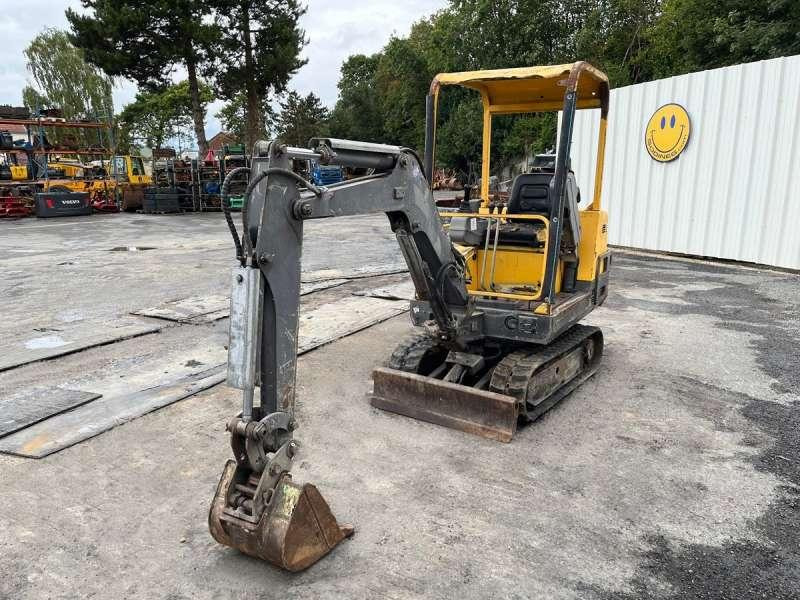 Volvo EB12 - Miniekskavaator: pilt 2 Volvo EB12 - Miniekskavaator: pilt 2