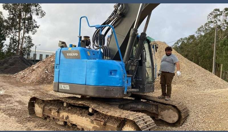 Volvo ECR235DL - Lintekskavaator: pilt 4 Volvo ECR235DL - Lintekskavaator: pilt 4