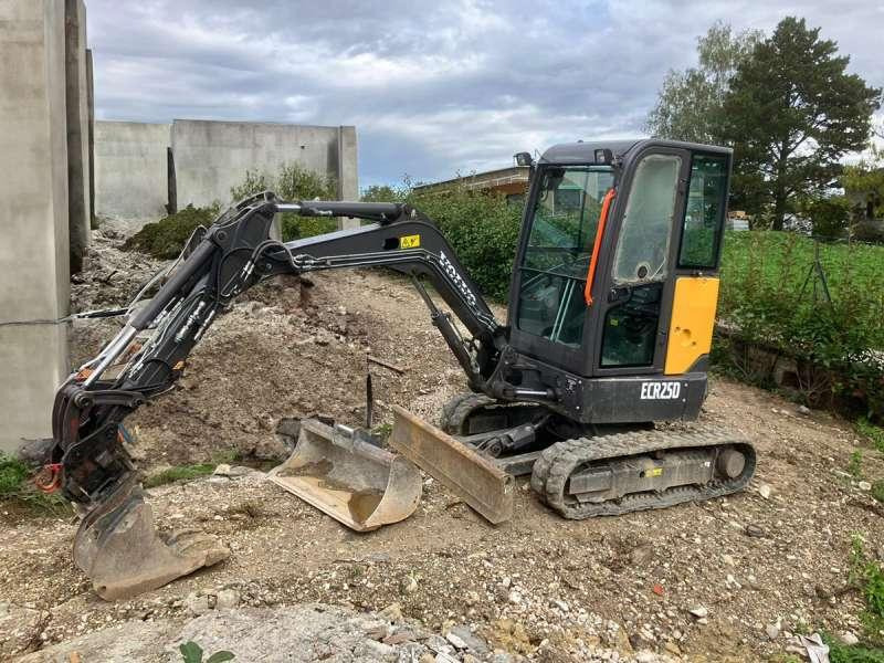 Volvo ECR25D - Miniekskavaator: pilt 1 Volvo ECR25D - Miniekskavaator: pilt 1