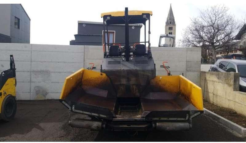 Volvo P2820D MACHINE SUISSE - Asfaldilaotur: pilt 4 Volvo P2820D MACHINE SUISSE - Asfaldilaotur: pilt 4