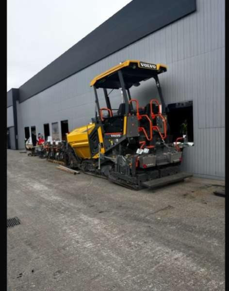 Volvo P2820D MACHINE SUISSE - Asfaldilaotur: pilt 2 Volvo P2820D MACHINE SUISSE - Asfaldilaotur: pilt 2