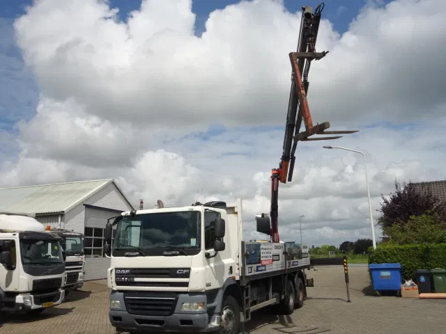 DAF CF 360 6X4 MANUAL GEAR STEELSPRINGS 18,5 TON PALFINKER - Madelveok/ Platvormveok, Kraanaga veoauto: pilt 3 DAF CF 360 6X4 MANUAL GEAR STEELSPRINGS 18,5 TON PALFINKER - Madelveok/ Platvormveok, Kraanaga veoauto: pilt 3