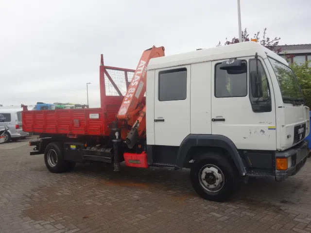 MAN 12.224 DC,8,5 TON ATLAS KRAAN,KIPPER,MANUAL POMP - Kallurauto, Kraanaga veoauto: pilt 3 MAN 12.224 DC,8,5 TON ATLAS KRAAN,KIPPER,MANUAL POMP - Kallurauto, Kraanaga veoauto: pilt 3