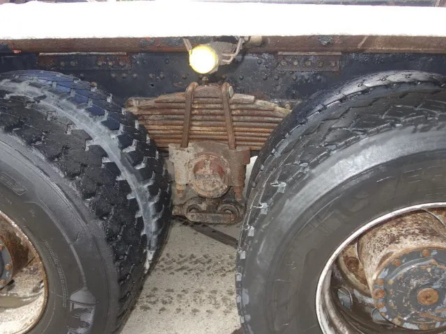 MAN 35-364 8X4 - Konkstõstukiga veoauto: pilt 4 MAN 35-364 8X4 - Konkstõstukiga veoauto: pilt 4