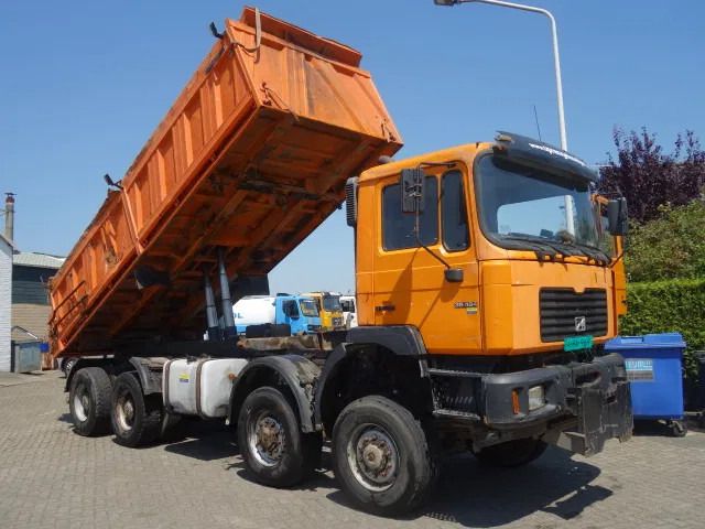 MAN 35-464 8x8 meiller kipper manual diesel pomp - Kallurauto: pilt 2 MAN 35-464 8x8 meiller kipper manual diesel pomp - Kallurauto: pilt 2