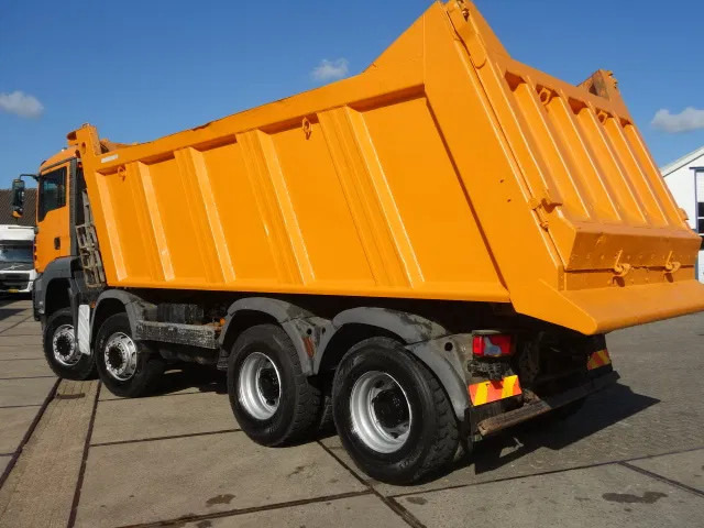 MAN TGA 41-440 8X6 MANUAL GEARBOX 22M3 MEILLER TIPPER - Kallurauto: pilt 4 MAN TGA 41-440 8X6 MANUAL GEARBOX 22M3 MEILLER TIPPER - Kallurauto: pilt 4