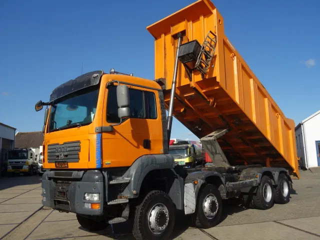 MAN TGA 41-440 8X6 MANUAL GEARBOX 22M3 MEILLER TIPPER - Kallurauto: pilt 1 MAN TGA 41-440 8X6 MANUAL GEARBOX 22M3 MEILLER TIPPER - Kallurauto: pilt 1