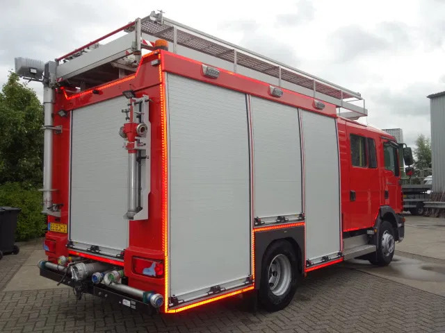 MAN TGM 15.250 FIRE TRUCK,2000 LITER TANK, FOAM TANK, AIRCO - Tuletõrjeauto: pilt 4 MAN TGM 15.250 FIRE TRUCK,2000 LITER TANK, FOAM TANK, AIRCO - Tuletõrjeauto: pilt 4