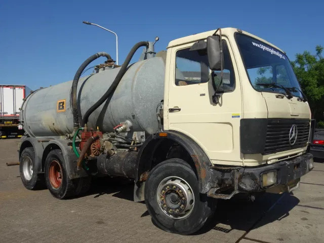 Mercedes-Benz MB 2222 6X4 WATERTANKER WITH PUMP - Tsisternauto: pilt 1 Mercedes-Benz MB 2222 6X4 WATERTANKER WITH PUMP - Tsisternauto: pilt 1
