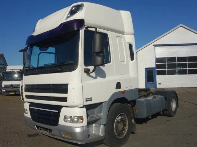 DAF CF 410 - Sadulveok: pilt 1 DAF CF 410 - Sadulveok: pilt 1