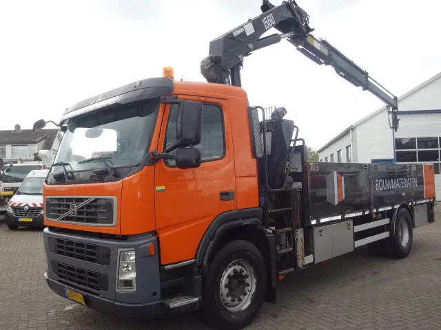 Volvo FM 310 hmf15 ton crane - Kraanaga veoauto: pilt 4 Volvo FM 310 hmf15 ton crane - Kraanaga veoauto: pilt 4