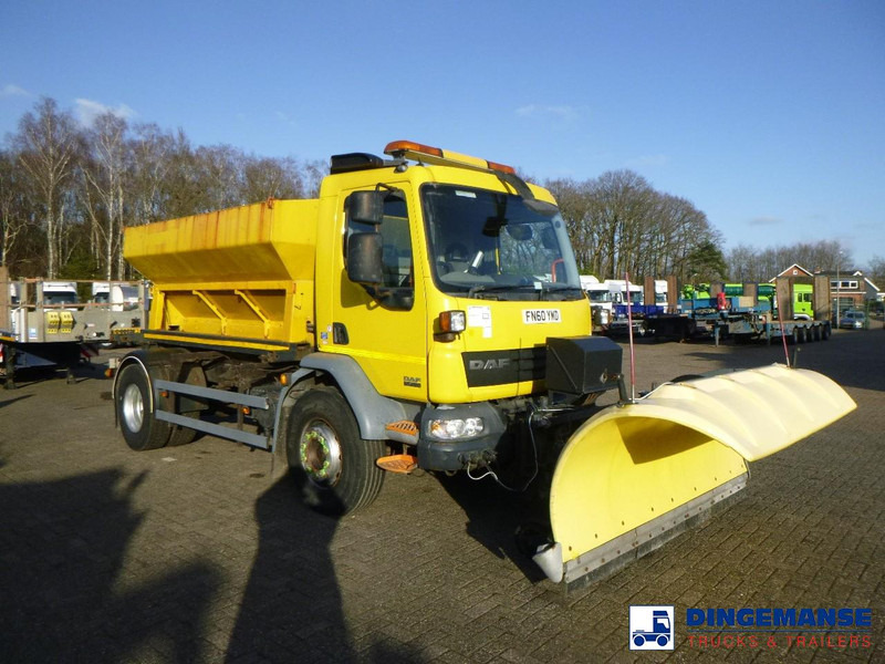 DAF LF 55.220 4x2 RHD gritter / snow plough - Lumekoristusmasina: pilt 2 DAF LF 55.220 4x2 RHD gritter / snow plough - Lumekoristusmasina: pilt 2
