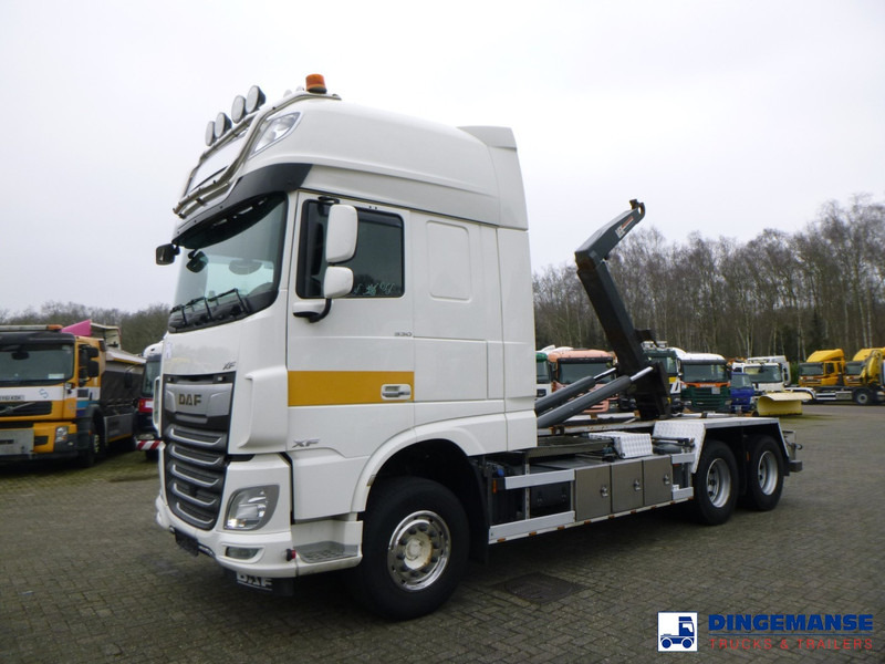 DAF XF 530 6x2 Euro 6 VDL container hook - Konkstõstukiga veoauto: pilt 1 DAF XF 530 6x2 Euro 6 VDL container hook - Konkstõstukiga veoauto: pilt 1