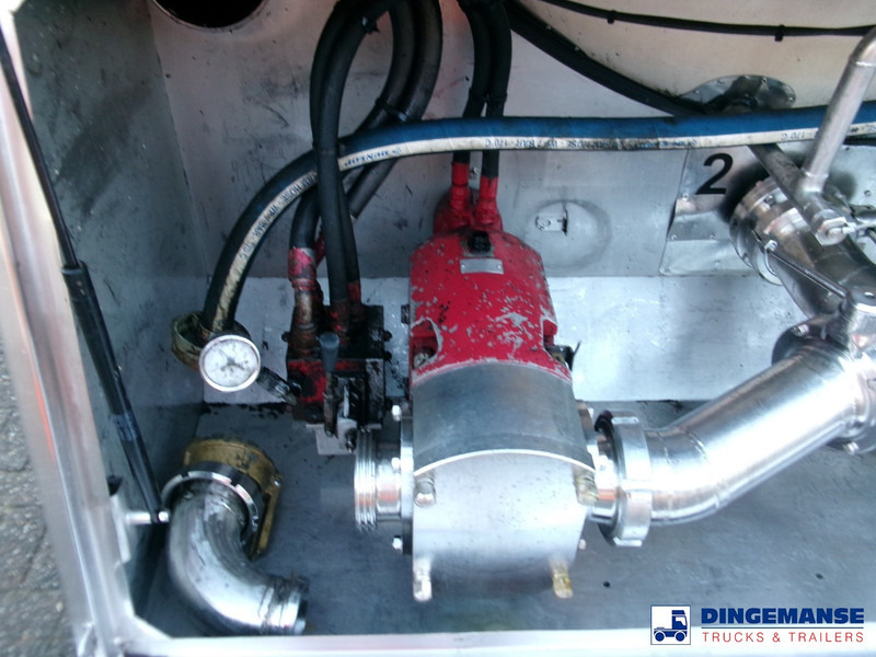 Tsistern poolhaagis Feldbinder Chemical tank inox 33.5 m3 / 1 comp + pump: pilt 6