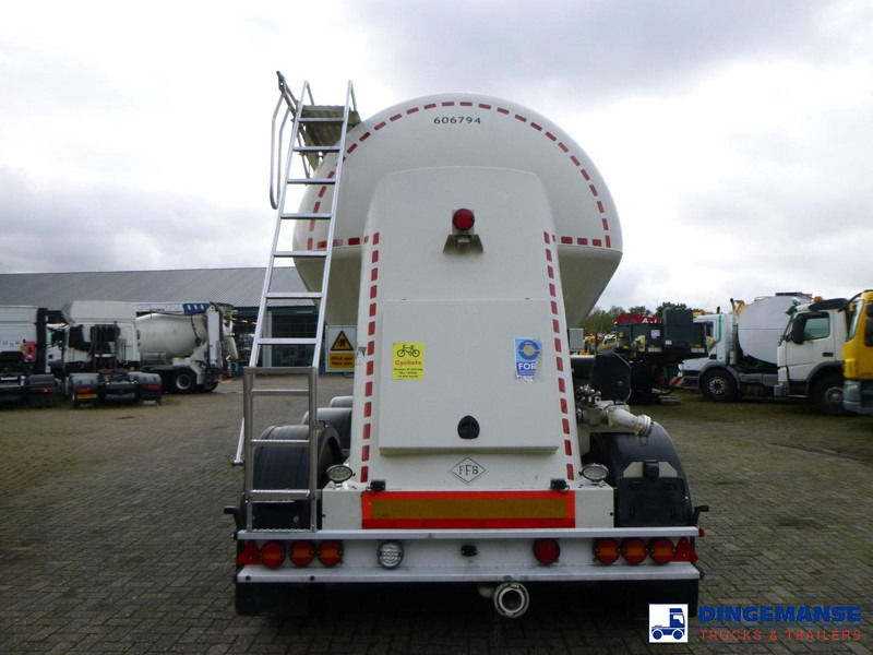 Feldbinder Powder tank alu 40 m3 + engine/compressor - Tsistern poolhaagis: pilt 5 Feldbinder Powder tank alu 40 m3 + engine/compressor - Tsistern poolhaagis: pilt 5