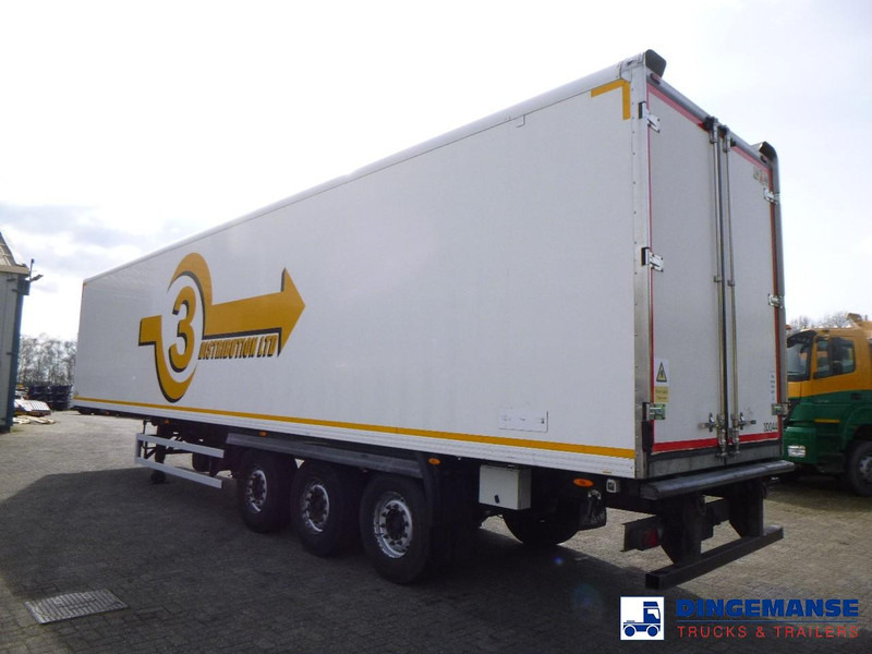 Gray Adams Frigo trailer + Carrier Vector 1850 MT - Külmutiga poolhaagis: pilt 3 Gray Adams Frigo trailer + Carrier Vector 1850 MT - Külmutiga poolhaagis: pilt 3
