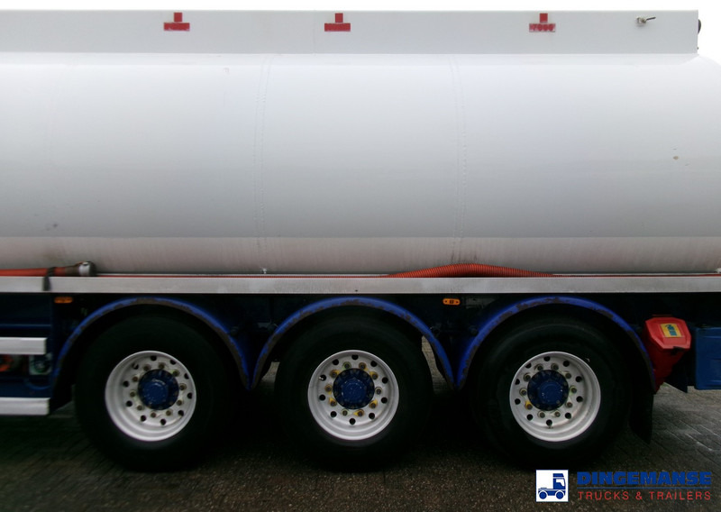 Heil / Thompson Fuel tank alu 45 m3 / 6 comp + pump / ADR 13/12/2023 - Tsistern poolhaagis: pilt 5 Heil / Thompson Fuel tank alu 45 m3 / 6 comp + pump / ADR 13/12/2023 - Tsistern poolhaagis: pilt 5